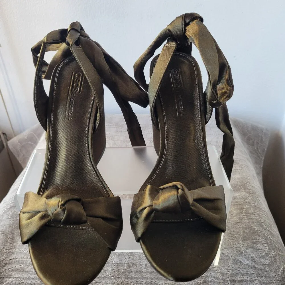(NWT) ASOS Olive Green Satin Ankle Strap Block Heels Shoes (Size: 8) - Picture 1 of 10